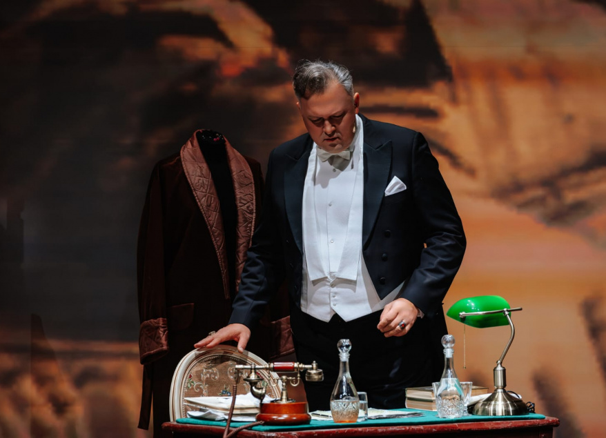 Два огромных человека. Шаляпин и Горький